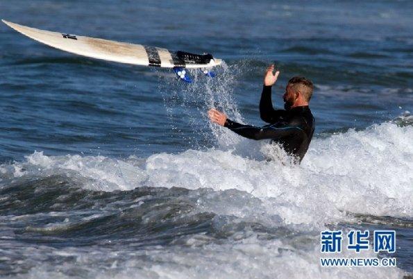 电池降价风暴，新能源汽车迎来“腥风血雨”？